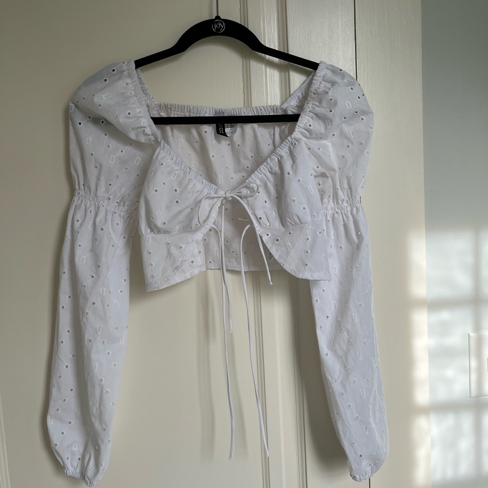 White lace top